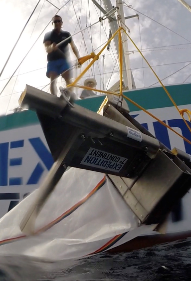 Un bateau pour sensibiliser aux déchets marins